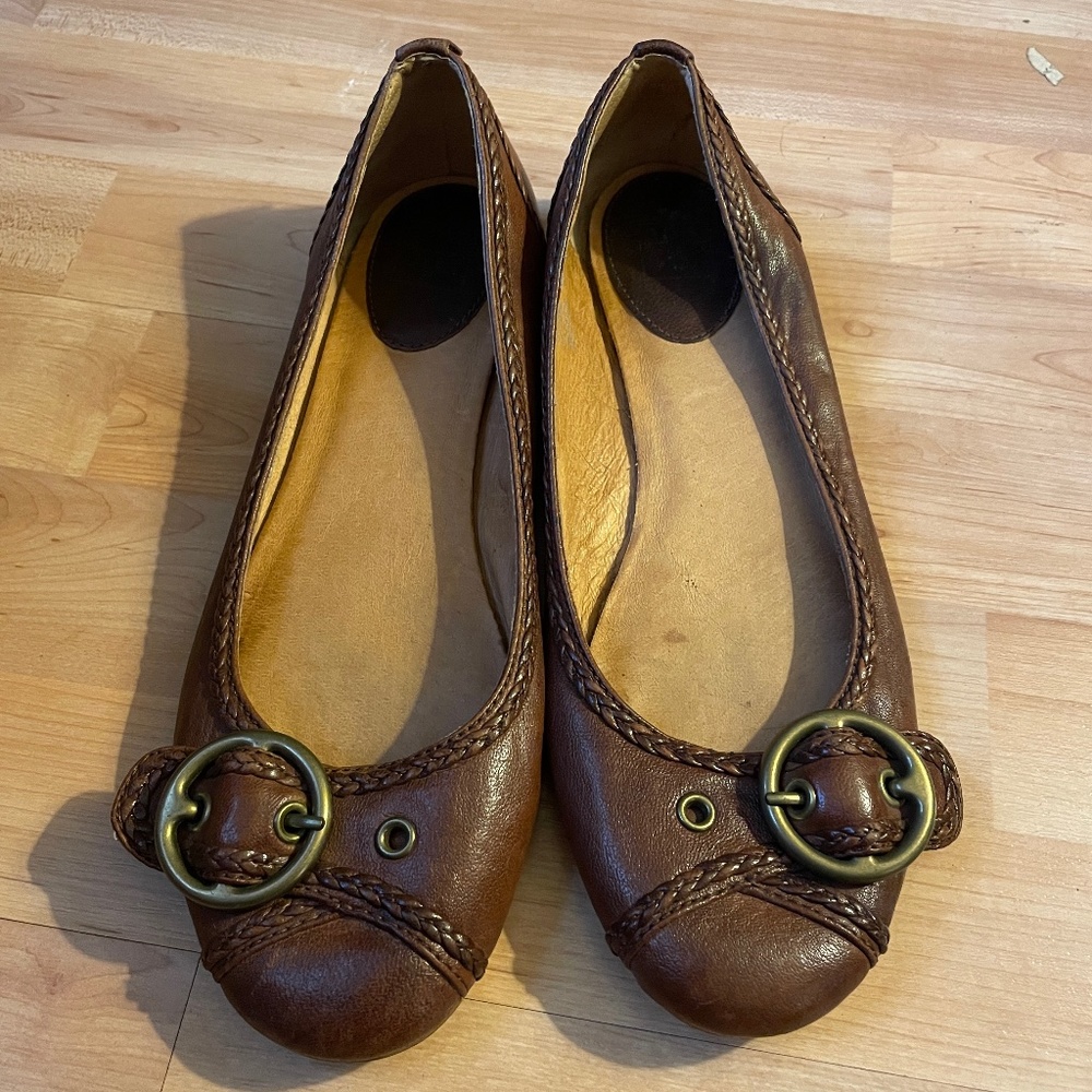 Frye leather flats, sz 10
